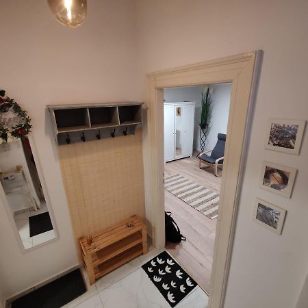 Calm, Artistic Apartment 9Th Distric Central City Budapest Exterior photo